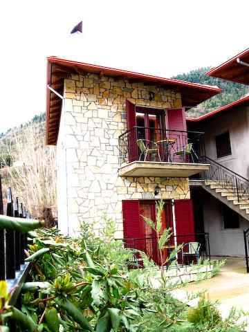 Alonaki Guesthouse Platanos  Bagian luar foto