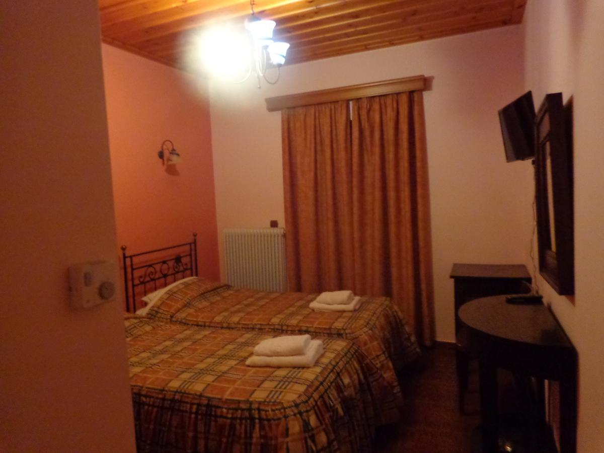 Alonaki Guesthouse Platanos  Bagian luar foto